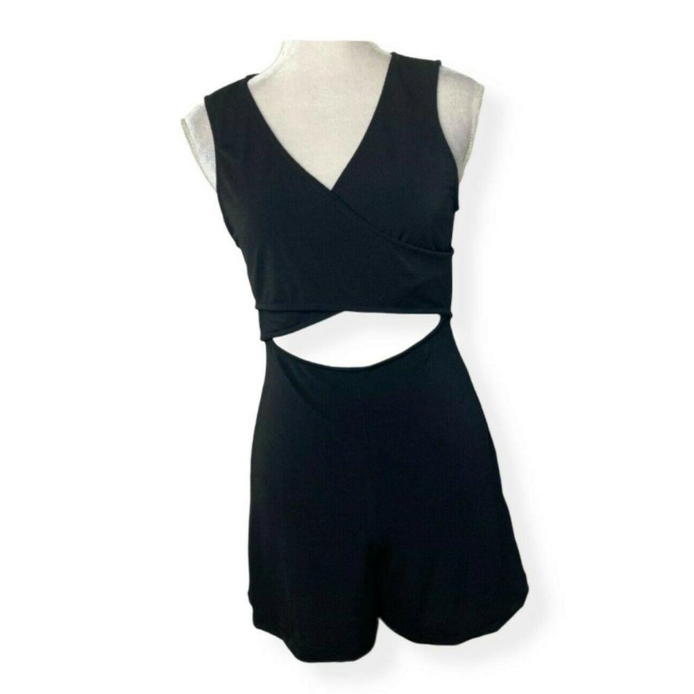 Silence + Noise Sz Med Romper Black Cut Out Wrap